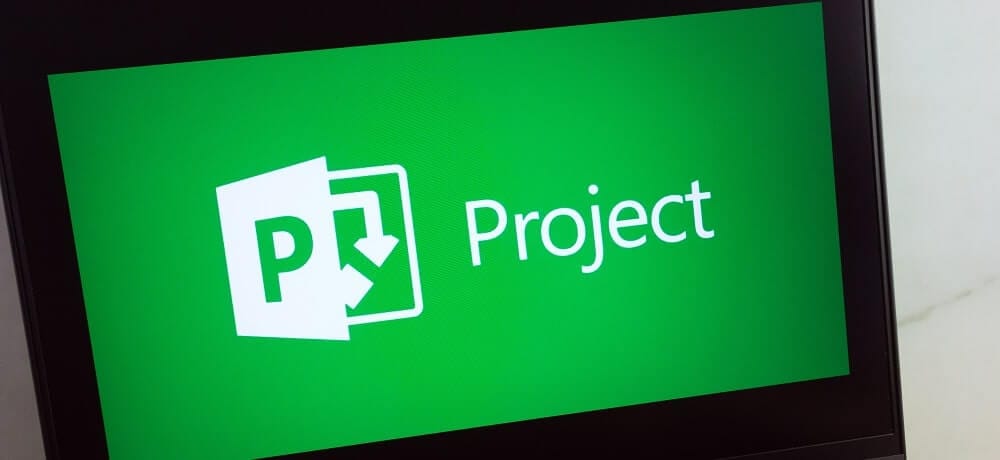Microsoft Project, um software de gestão de projetos, ajuda a organizar e monitorar atividades e cronogramas.
