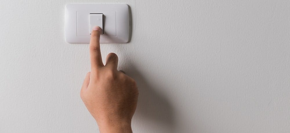 Conheça os principais tipos de interruptores e quando usar cada um na sua instalação elétrica