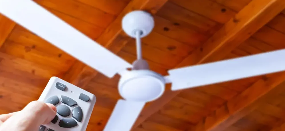 Ventiladores silenciosos: qual o melhor modelo para dormir?